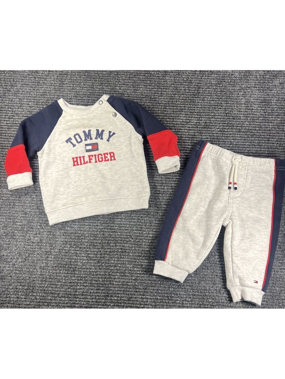 Tommy Hilfiger Baby Boys Grey Crew Neck Sweatshirt and Jogger Set, 3-6 Months
